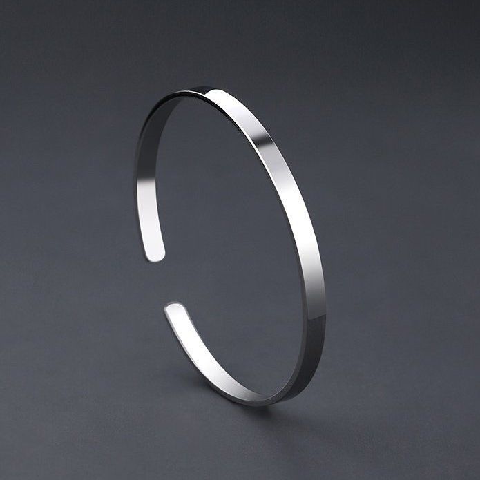 Glossy men's silver bracelet