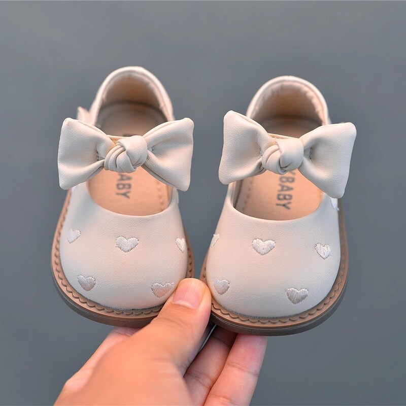 子供の倉庫のウサギのの女の子の韓国版の学歩の靴の2025春秋の新型の蝶結びの1-2歳の子供の柔らかい底の小さい靴|undefined