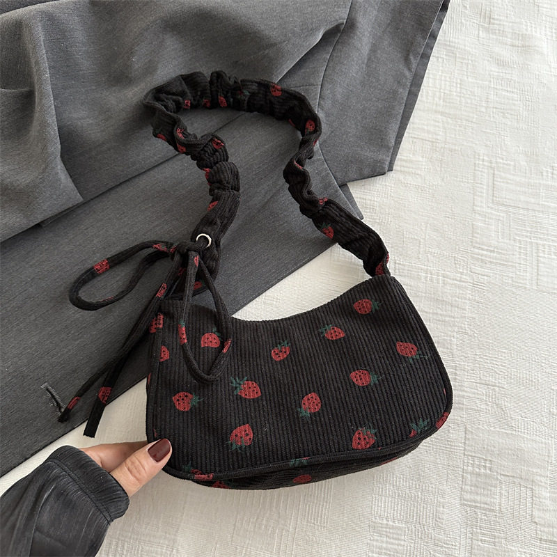 Bagos de fresas lindos para mujeres 2024 nueva moda coreana bolsas de brazo de moda red red velcro bolsas de hombro image 8