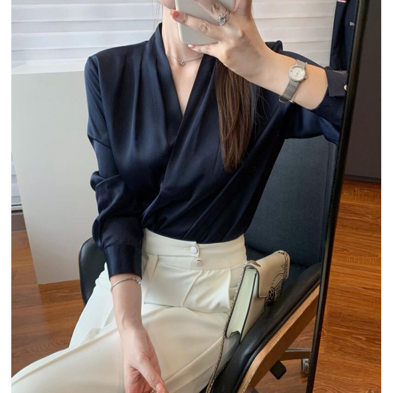 네이비 블루 긴소매