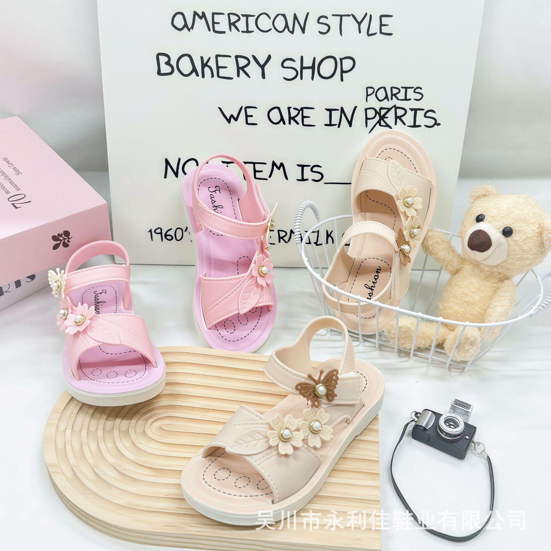 Sandalias de niñas para niños pequeños y medianos bebés de niñas nuevas exportaciones de fábrica al por mayor de comercio electrónico zapatos velcro de verano