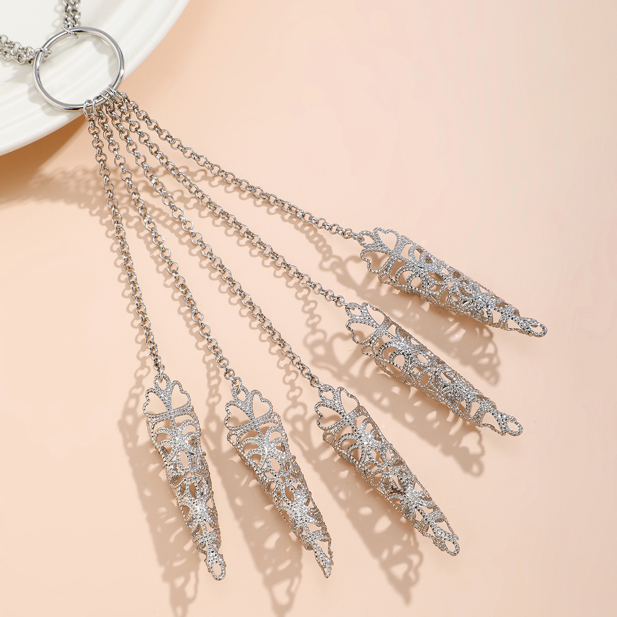 Bracelet chaîne à griffes de doigt Punk, anneaux de pointe d'ongle, motif creux, griffes de doigt de reine ancienne pour femmes et filles, Halloween Cosplay_voghion.com