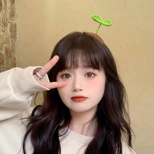 Grass bean sprouts green leaf hairpin wholesale wool knitted three-dimensional cute creative bangs funny hairpin bb clip for women