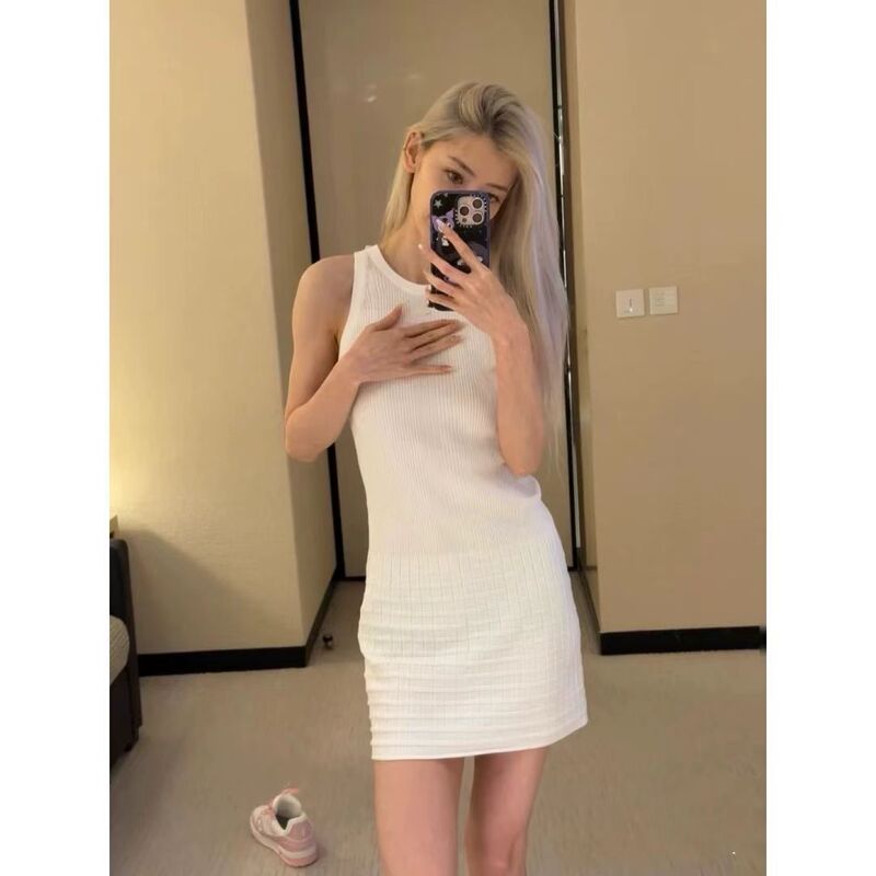 Nanyou Gaoding CH Home 25 Spring and Summer New Thin French Korean Knitted Sweater dress Women's Vest Long Skirt
