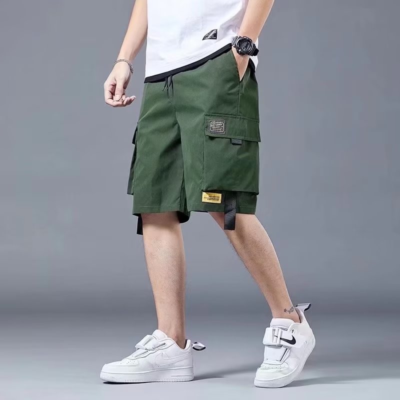 Men's summer cargo shorts, loose fit, five-quarter length, multi-pocket functional sports shorts, trendy brand, casual shorts.