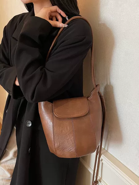 Fashion Single Shoulder Bag Crossbody Bag Women Versatile Bucket Bag High-End Casual Commuting Underarm Bag Cross-Border Trade