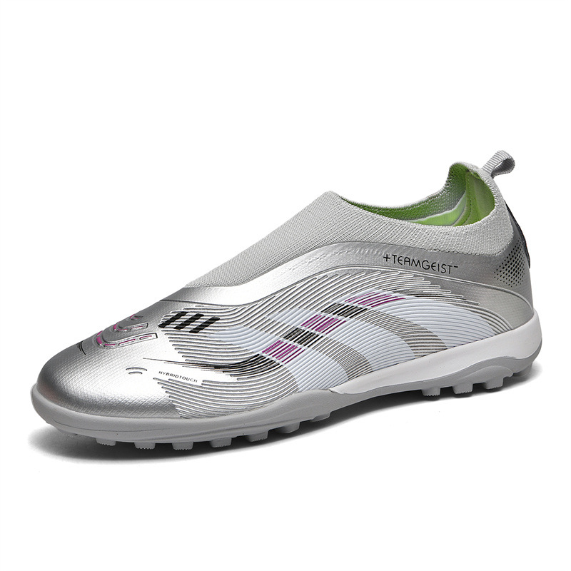 2025 zapatos de fútbol nuevos jóvenes hombres y mujeres antideslizantes moda transfronteriza AG clavos largos de césped de fábrica de estudiantes