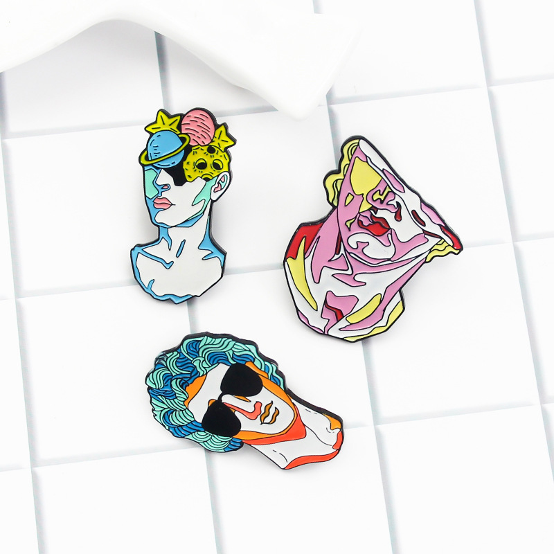 Original Design Cartoon Character Alloy Unisex Brooches display picture 5