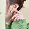 Design fresh white brand cute earrings, flowered, simple and elegant design