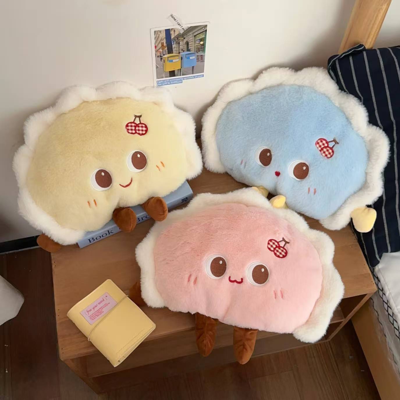Cute Cartoon Dumpling-shaped Bottle, No Need Fill With Water, Rechargeable, Explosion-proof Electric Hot Water Bottle For Girls To_maomaolike.com