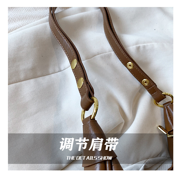 This year's trendy bags for women 2025 are super popular. They are fashionable, high-end, and stylish single-shoulder underarm bags, as well as retro and versatile crossbody bags Application Scenario