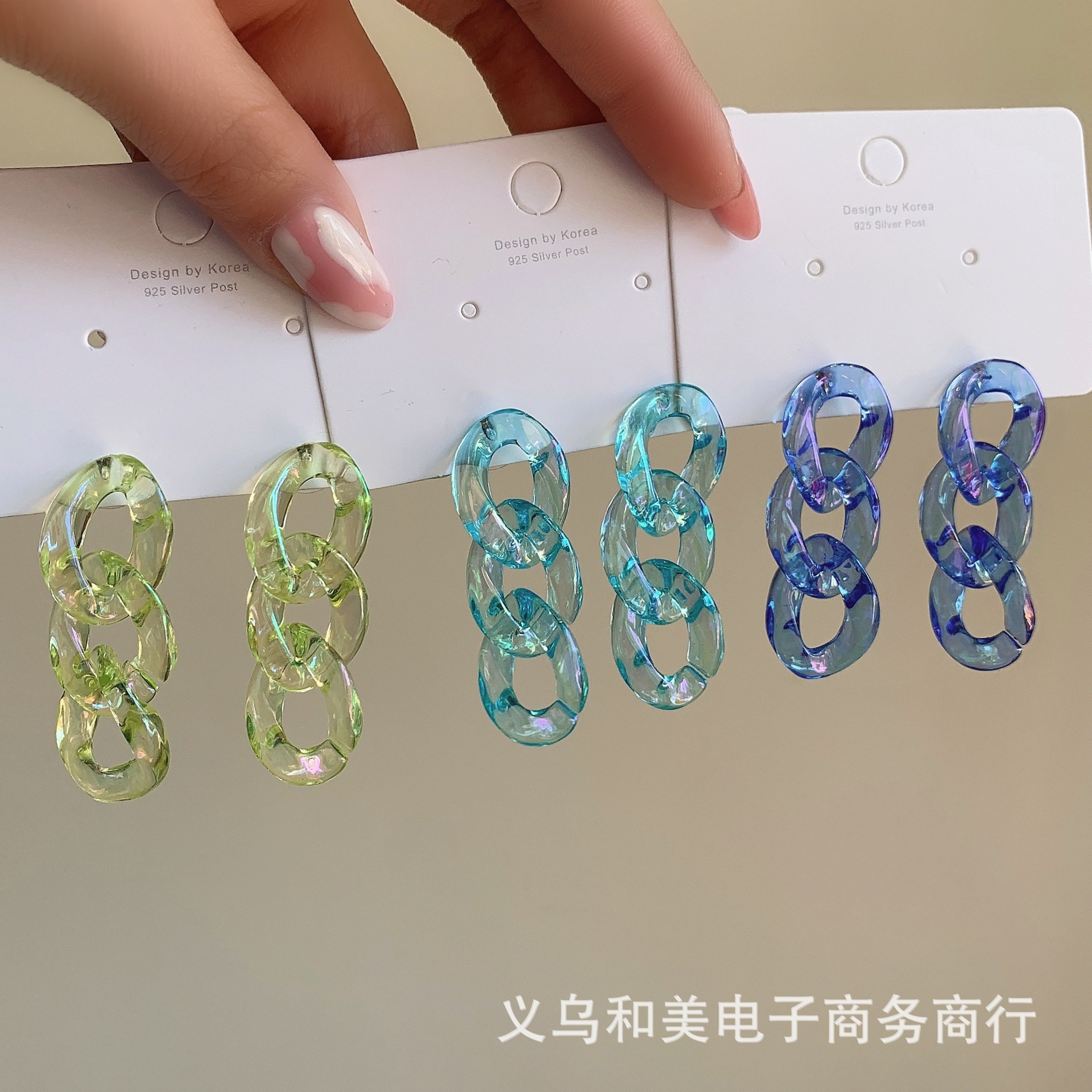 Spring and summer cold wind earrings laser color chain earrings ins style small fresh fun niche Korean earrings female