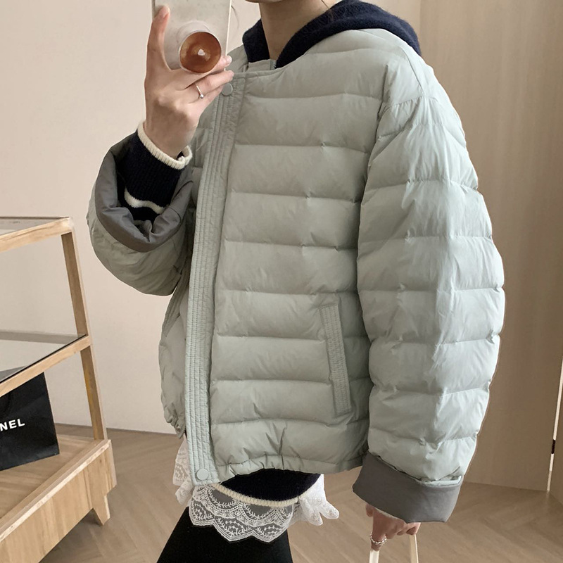 撞色圆领羽绒服女短款2025冬季甜美韩系小个子白鸭绒保暖排骨外套|undefined