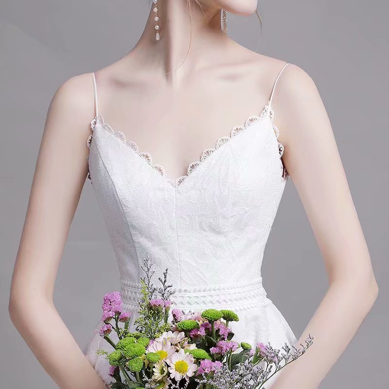Europa y América del Comercio Exterior de Amazon AliExpress deseo estación independiente Nueva correa de encaje con cuello en V largo vestido de novia elegante