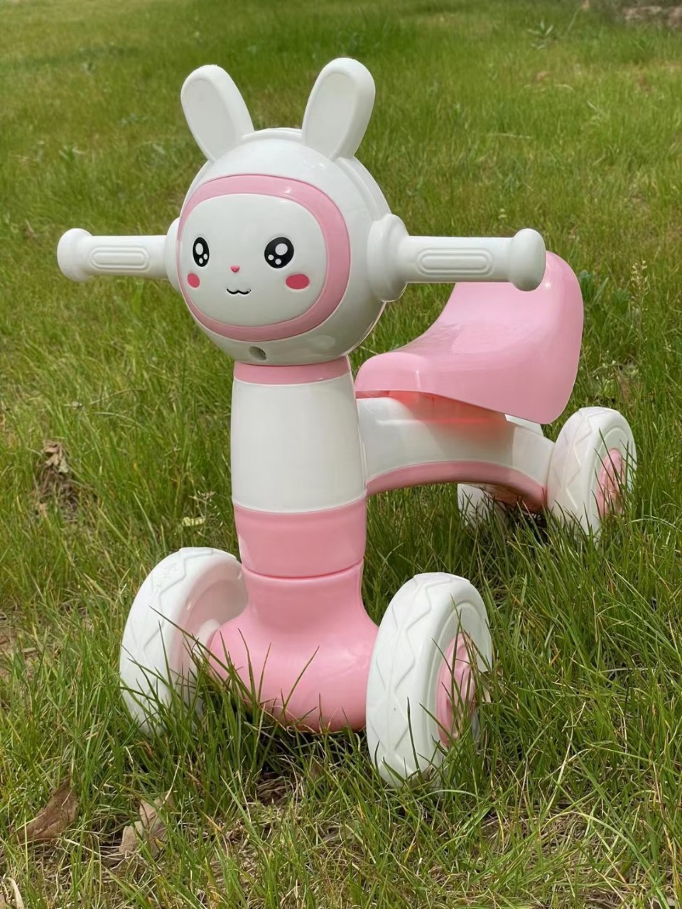 O1CN01k7qXPM1WR7b8O58gc_!!2211