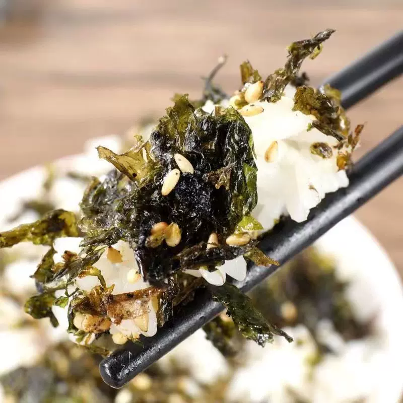 工厂批发芝麻炒海苔头水紫菜炸拌饭海苔碎夹心儿童拌饭零食