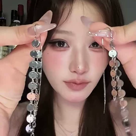 耳钉;戒指;项链