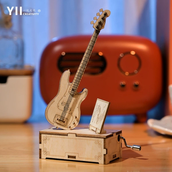 BYH810 electric bass hand-cranked music box (boxed)