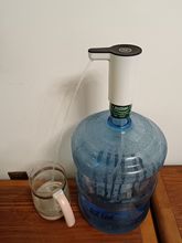小型家用电动水泵USB充电饮水机自动抽水器厂家直销桶装水抽水器