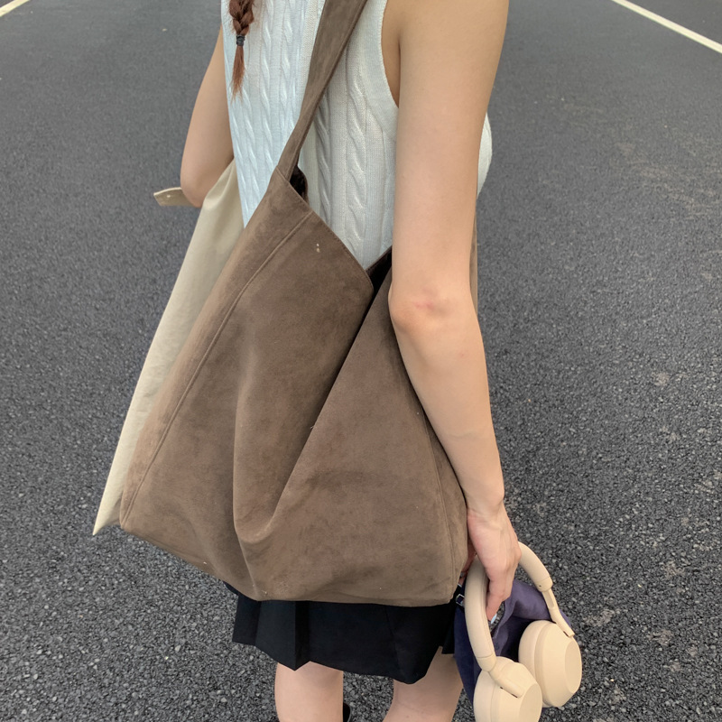 202初秋新款小众设计单肩包毛呢面料托特包潮流个性简约女包|undefined