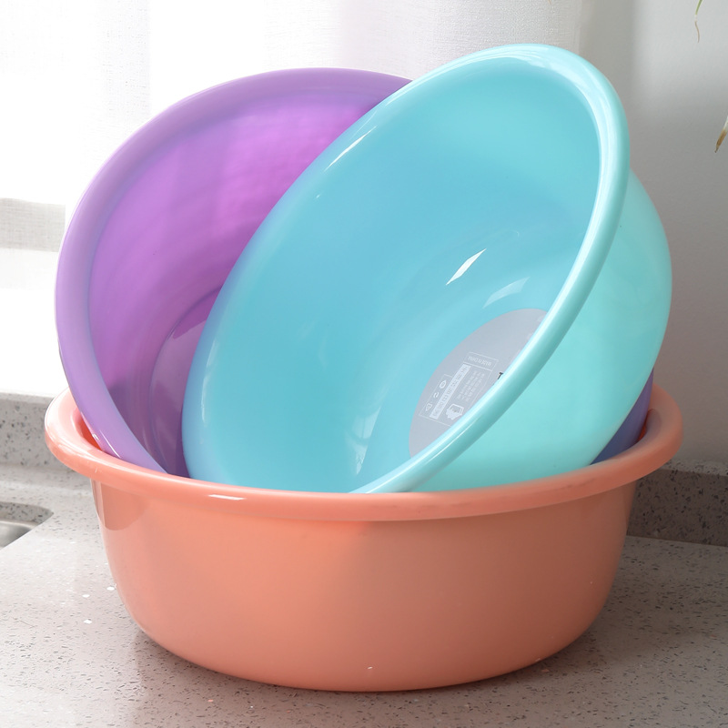 Plastic washbasin for home use