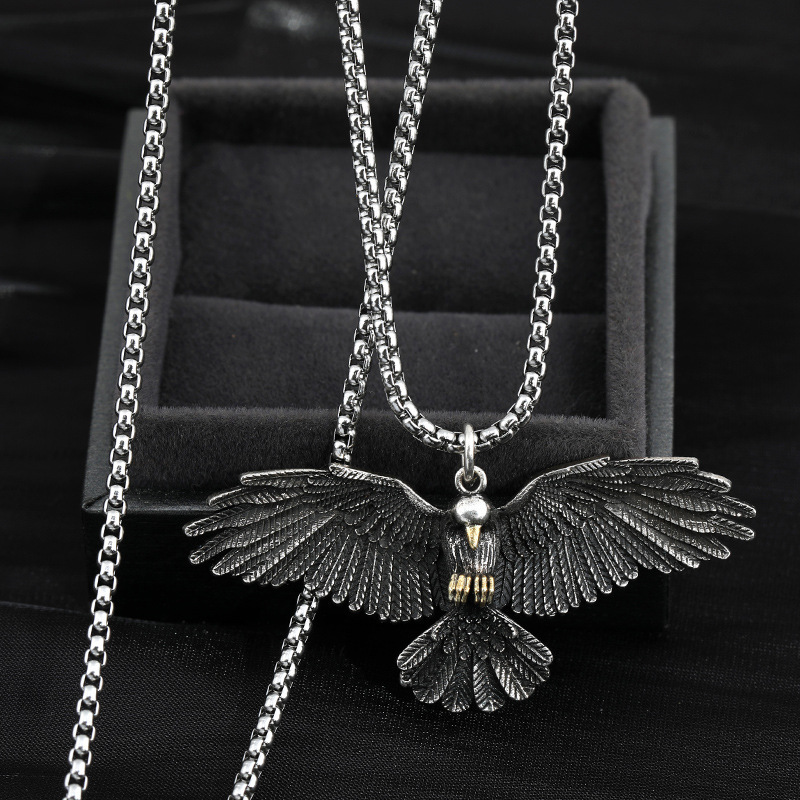 Collar de halcón para hombre vintage plata thai cadena larga_voghion.com