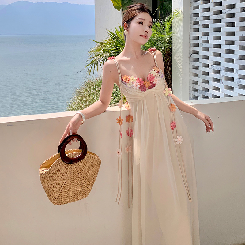 Flower Fairy Design Sense Fog See Flowers in the Mist Delicate Atmosphere Sense Strap Tube Tube Chest Strap Long Skirt Super Fairy Seaside Holiday Skirt