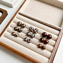 韩式美拉德色系复古豹纹圆形树脂耳钉个性简约氛围感秋冬百搭耳饰