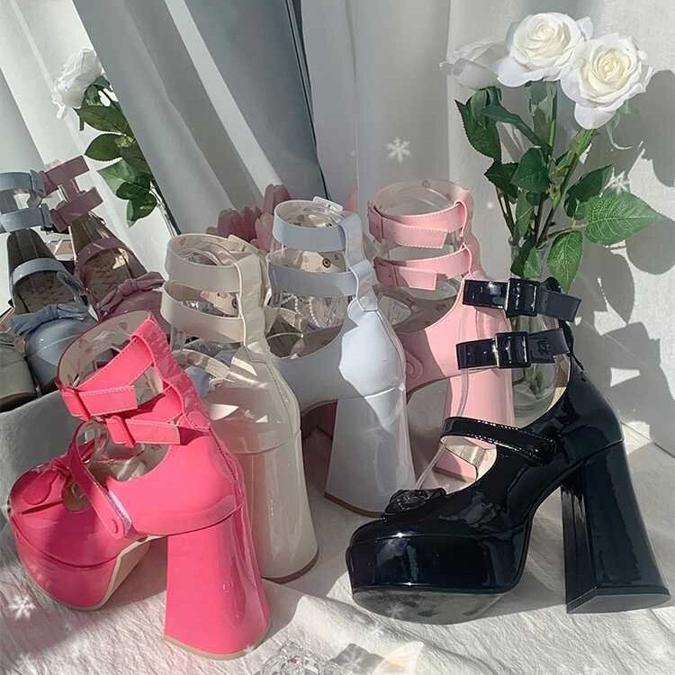High-Heeled Shoes for Women 2025 New Style with Single Strap Buckle, Shallow Mouth, Round Toe, Bowknot, Fairy Style Shoes, Wholesale for Export High-Heeled Shoes for Women 2025 New Style with Single Strap Buckle, Shallow Mouth, Round Toe, Bowknot, Fairy Style Shoes, Wholesale for Export
