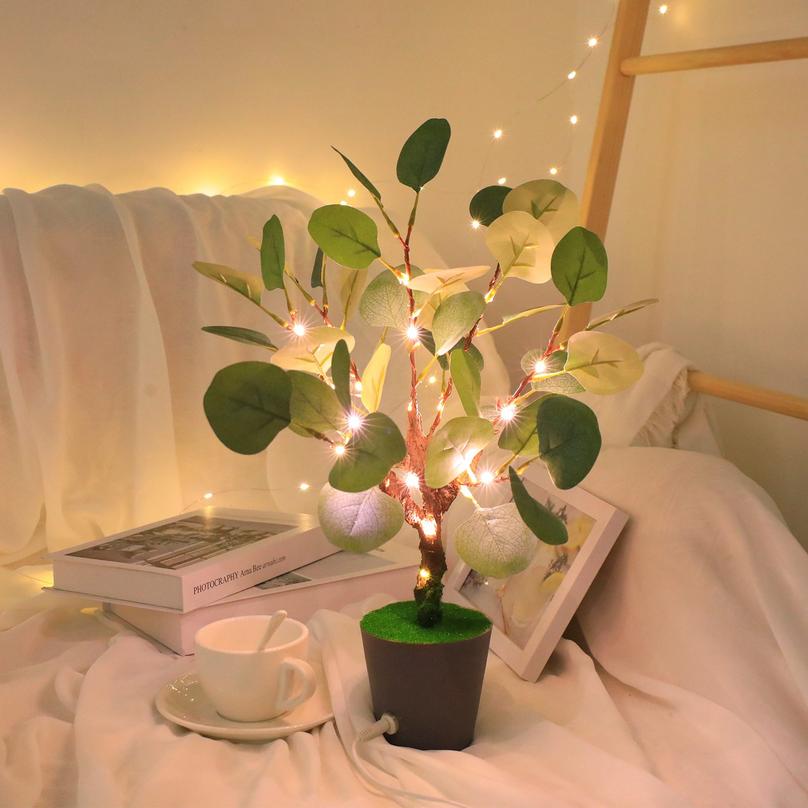 Explosiones transfronterizas de planta LED lámpara nocturna USB maceta verde Lotus oficina interior paisaje decoración lámpara de luz de color