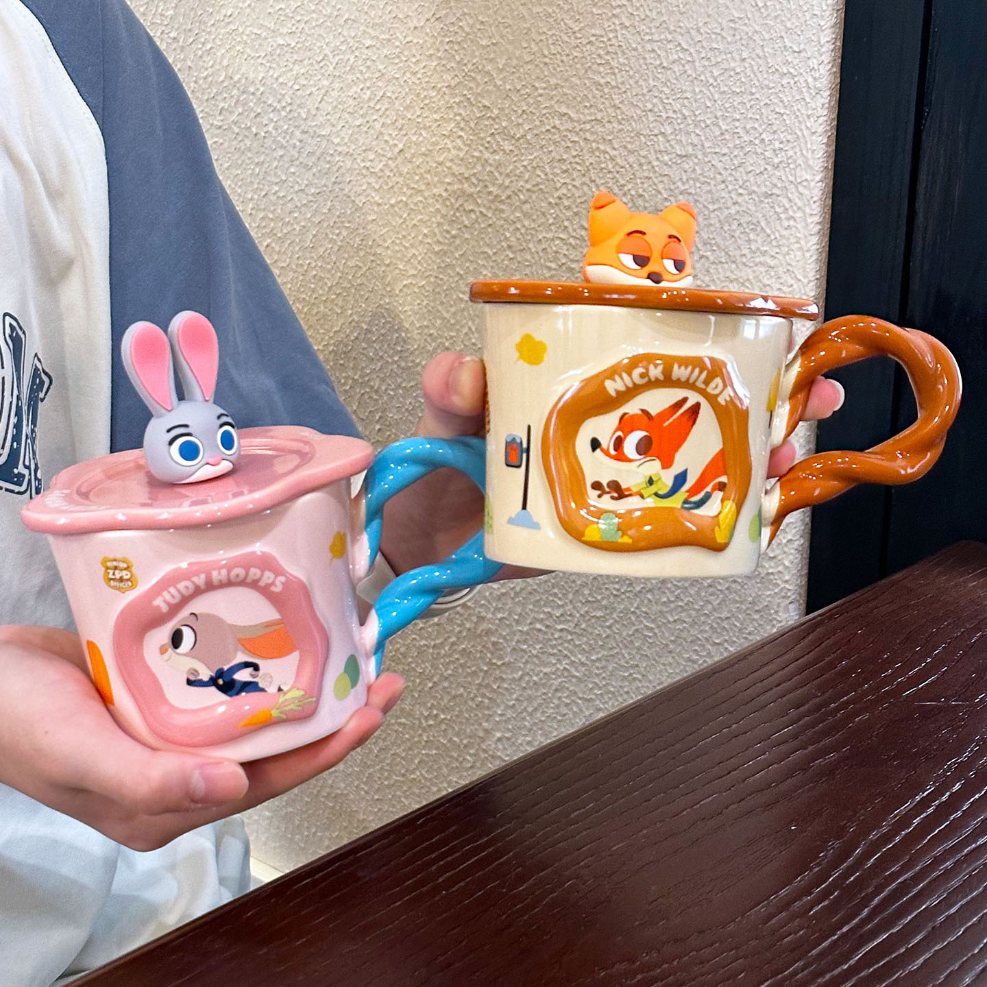 Mad Animal City Judy Nicholls New Girl High Value Home Ceramic Cup Regalo de cumpleaños