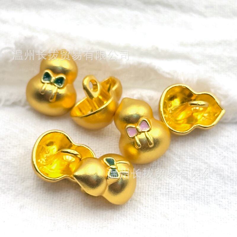Alloy Metal Oil-Painted High-Footed Hand-Sewn Buttons for Hanfu and Tang Suit, Retro Chinese Style, Gourd-Shaped Painted Lacquer Sand Gold Decorative Buttons