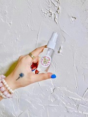 Thai Buddha pendant, Cuba Gisela, white bell purification liquid, bottle decoration