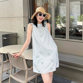 女式针织衫;连衣裙;女式羊毛衫