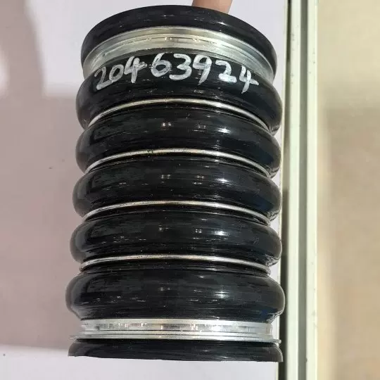 11110498 20589123汽车硅胶管挖掘机涡轮增压管 冷却液进气软管