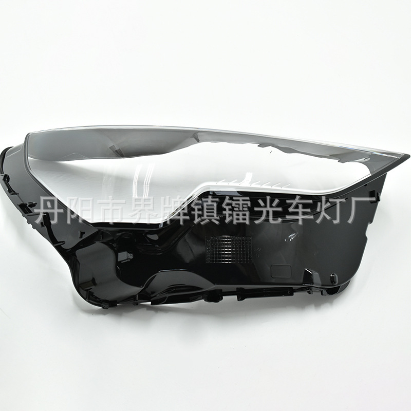 Suitable for Audi Q3 headlight cover 19-22 years old headlight transparent cover lamp shell mask rear shell headlight cover