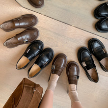 两种内里加绒牛皮小皮鞋2024春新款低跟金属方扣乐福鞋真皮单鞋女