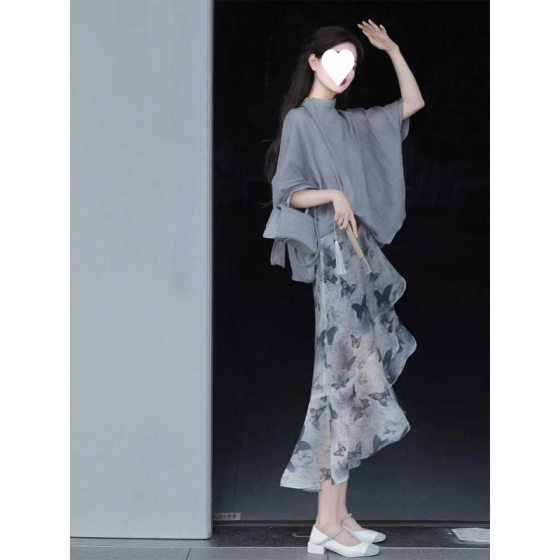 2025 New Summer Clothes with a Complete Set of Super Fairy Irregular Skirts, Thin Tops and Cool Two-Piece Sets for Women