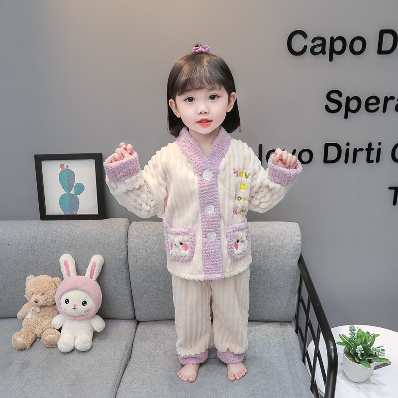 Ropa para el hogar de las niñas otoño e invierno nuevo coral polar forrado de lana engrosada lindo bebé niñas pijamas de franela traje