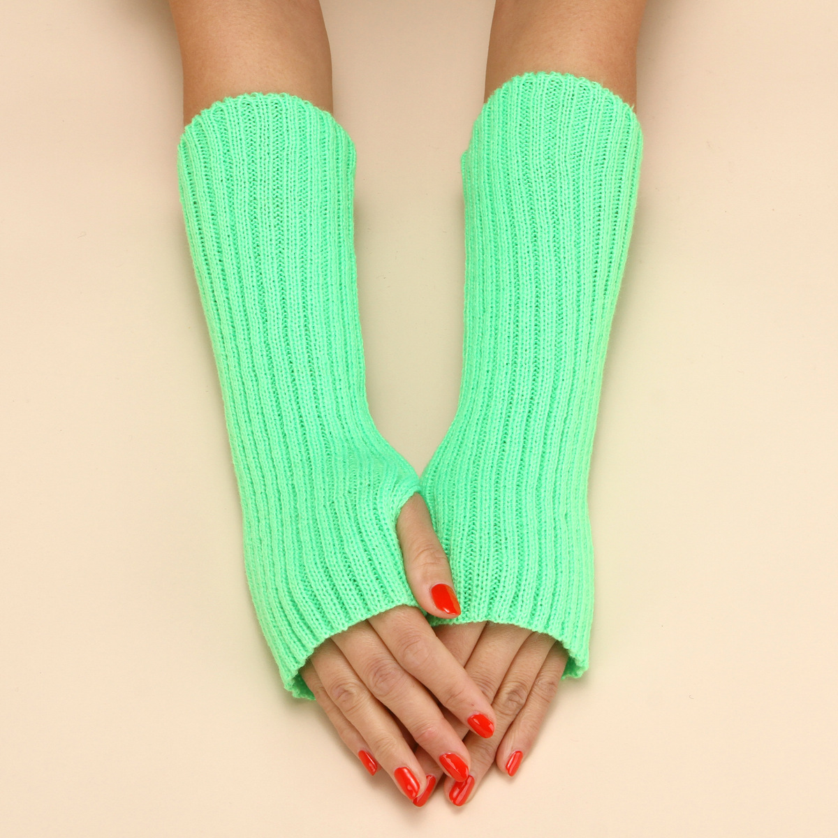 Nuevos guantes de lana transfronterizos de otoño e invierno para hombres y mujeres de longitud media a rayas de punto cálido medio dedo guantes de dedo abierto