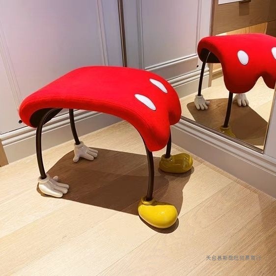 Red Mickey Stool for Home Use, Creative Cartoon Cute Small Bench, Can Be Used as a Small Chair for Sitting at the Door, Dressing, or Changing Shoes