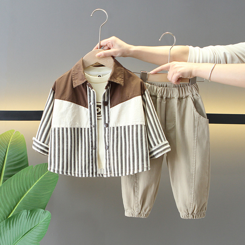 6145 Traje de primavera para niños 2025 nuevo estilo fresco y guapo chaqueta de camisa coreana para niños traje de primavera y otoño para bebés de tres piezas