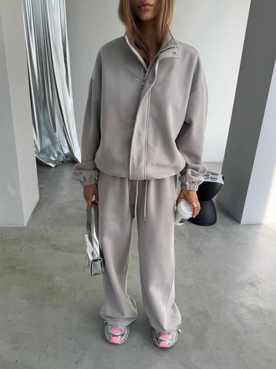 Minimalist Zip-Up Hoodie & Straight-Leg Pants Set – 95% Cotton Lounge-to-Street Coord (Oversized Fit, Neutral Palette, Wrinkle-Resistant)​_voghion.com
