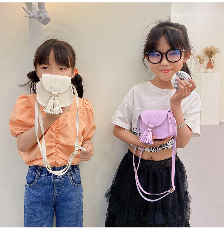 PU Leather Material Solid Color Pattern Spring&Summer Season Kid's Small Pu Leather Solid Color Cute Tassel Square Flip Cover Crossbody Bag