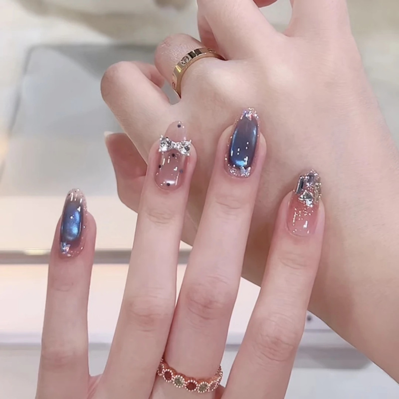 [Blue Bow] Purely Handmade Wearable Nails, Blue Cat-Eye Nail Art Pieces, New Style, Whitening Effect, Personalized and High-End Nails