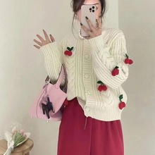 2024秋冬新款樱桃减龄甜美毛衣女短款加厚针织开衫宽松慵懒风上衣