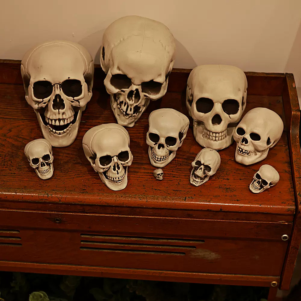 跨境万圣节骷髅头骨人鬼节场景布置摆件塑料配件道具装饰厂家直销