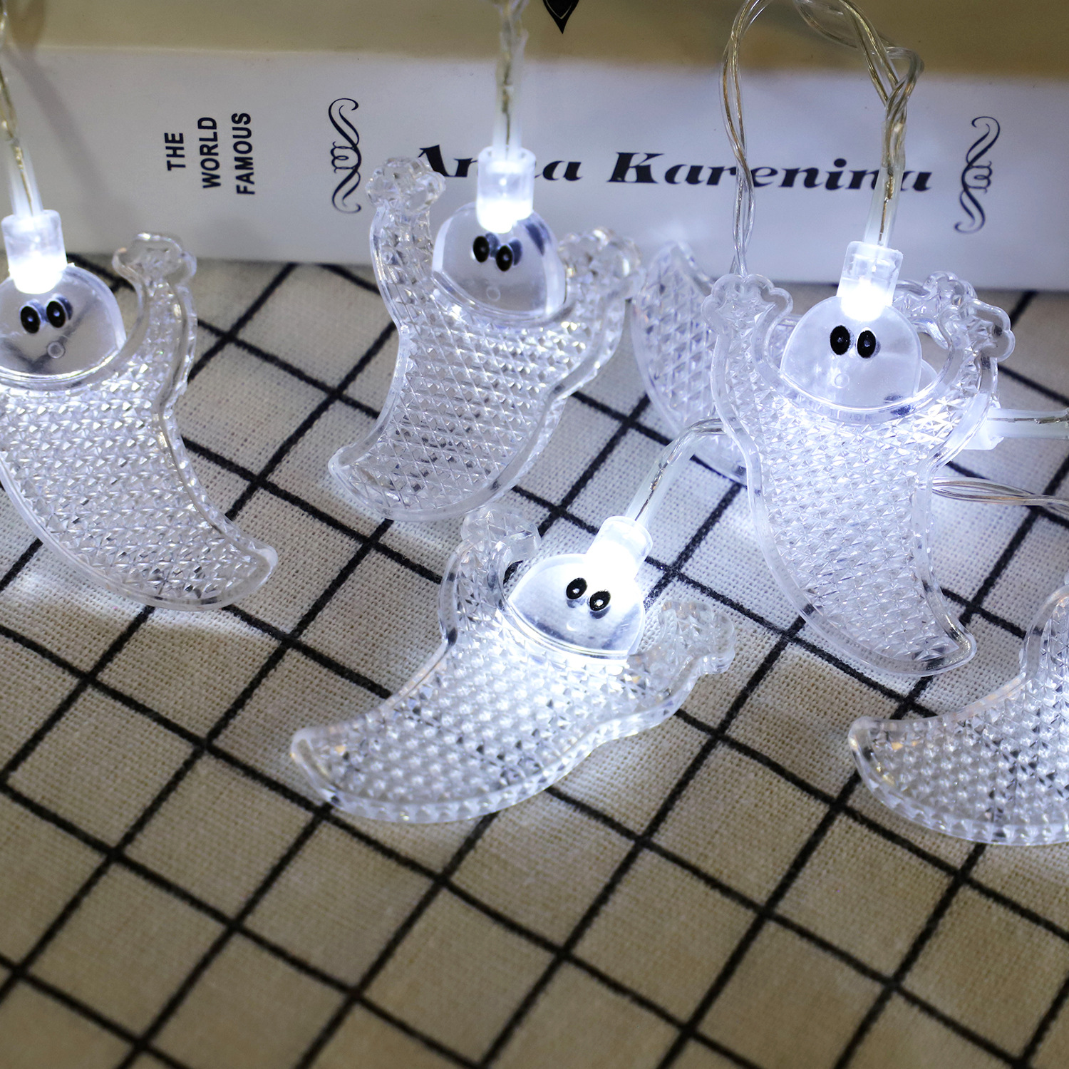 Guirnaldas de luces LED transfronterizas, guirnaldas de luces LED para Halloween, decoración exterior, luces LED de calabazas, luces decorativas para arreglos de escenas de Amazon.