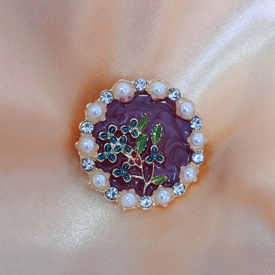 Vintage Pearl Rim Brooch Flower Rhinestone Celebrity Style Enamel Pin Women's Cheongsam Pressed Break Corsage Coat Accessories (Yaxa sancaqları) - round-pearl-trimmed-forget-me-not-brooch