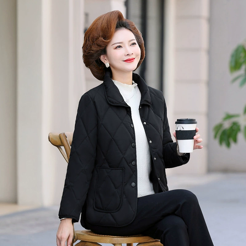 Demi-season down jacket for mother, winter short light and thin trench coat with down, for middle age, plus size